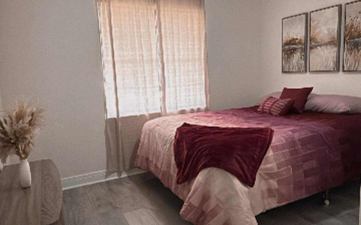Photo of Bedroom in Oak Ridge