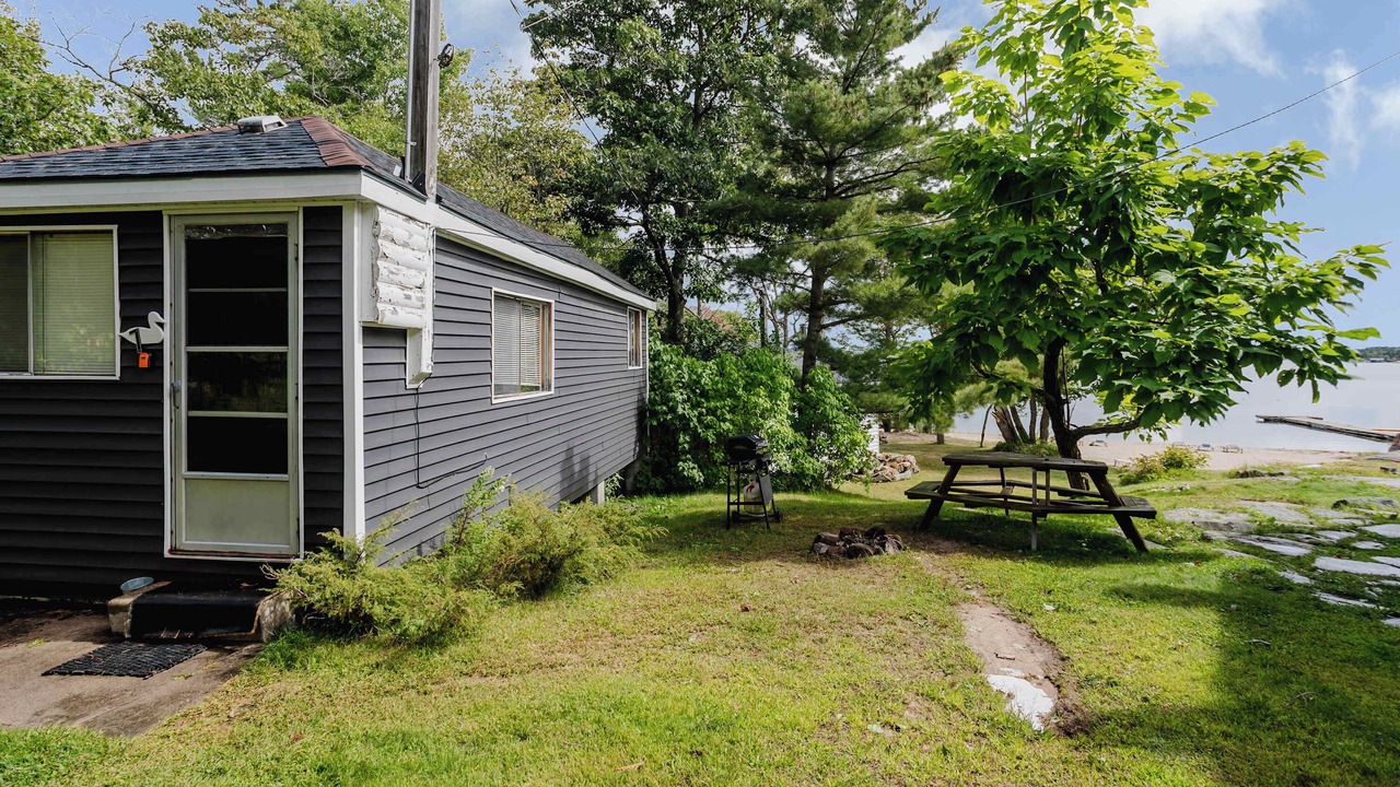 Photo of Outdoor in Carling