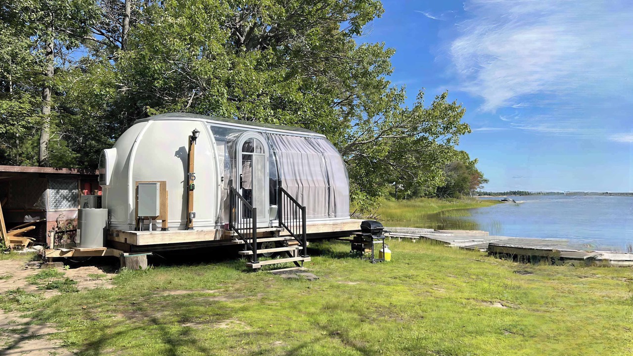 Photo of Outdoor in Carling