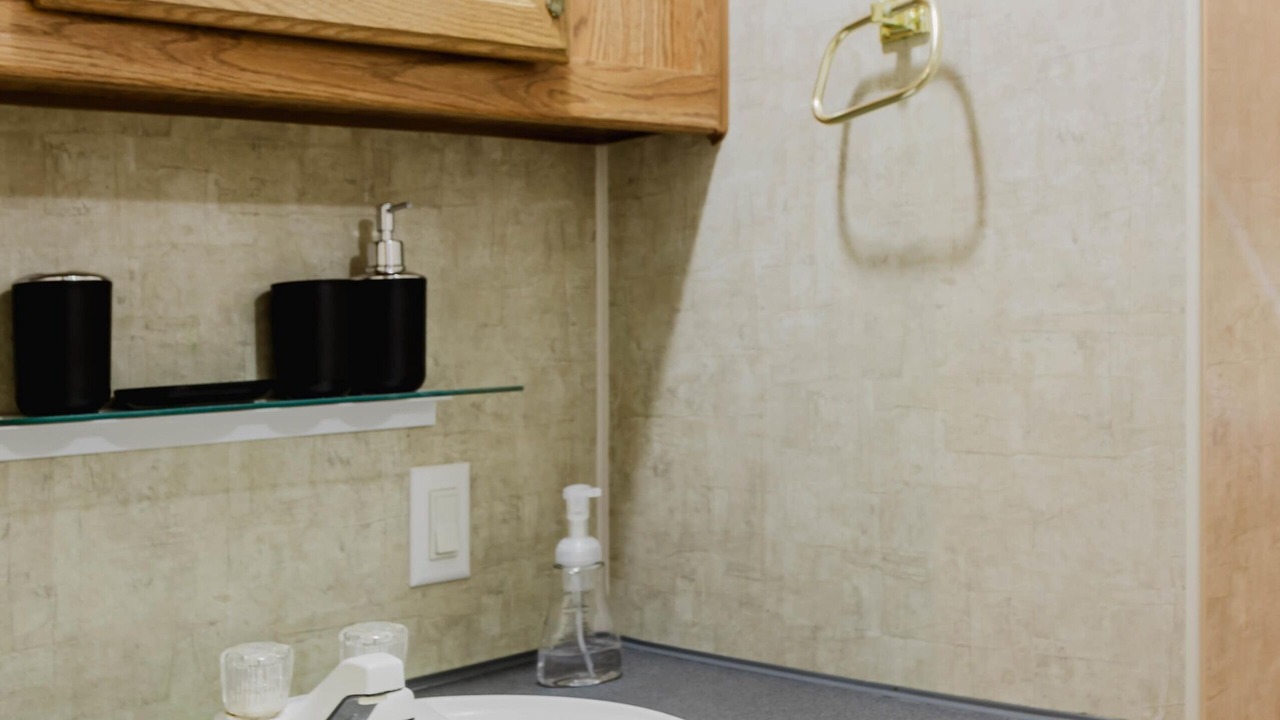 Photo of Bathroom in Carling