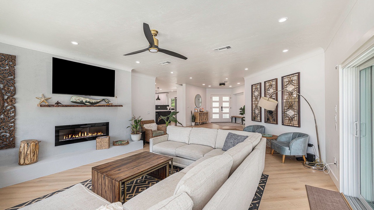 Photo of Livingroom in St. Petersburg - Clearwater