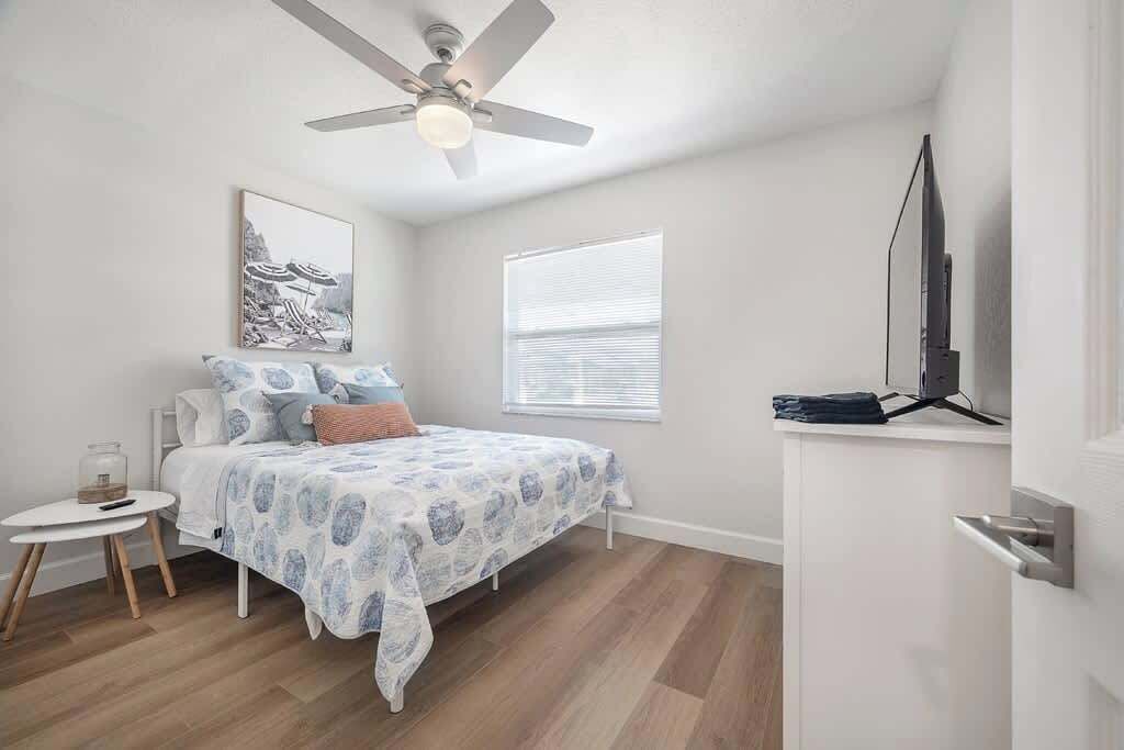 Photo of Bedroom in Apollo Beach