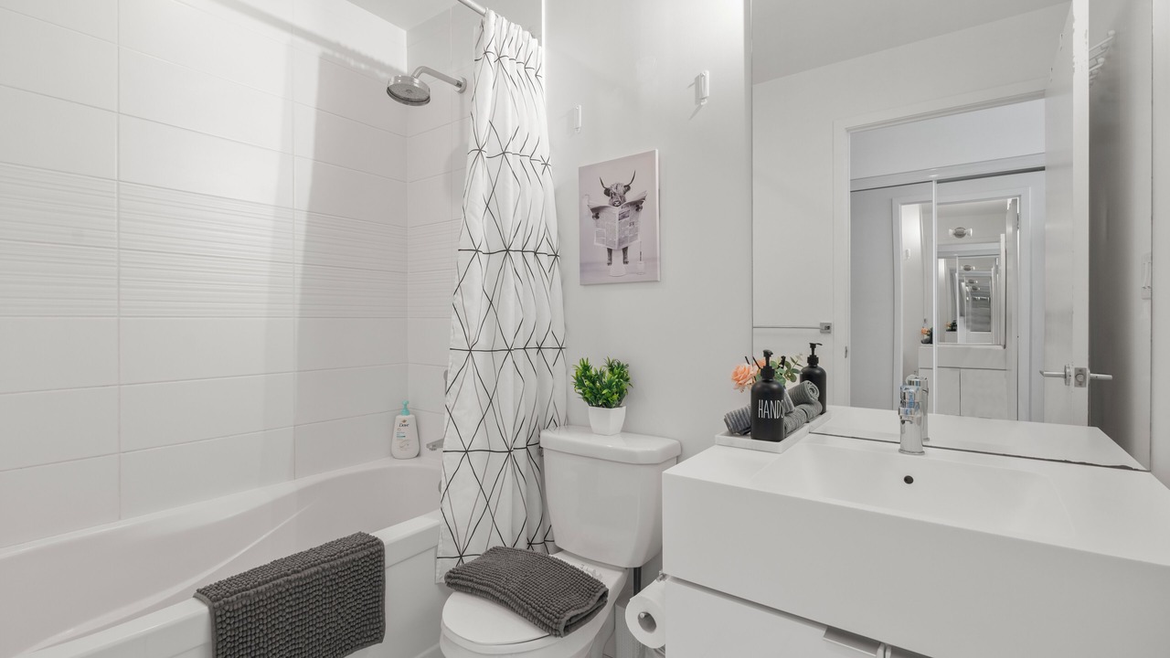 Photo of Bathroom in CityPlace