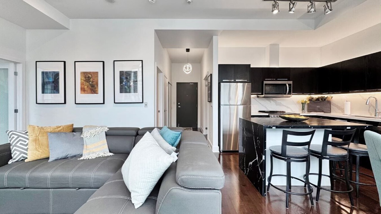 Photo of Livingroom in Fort York