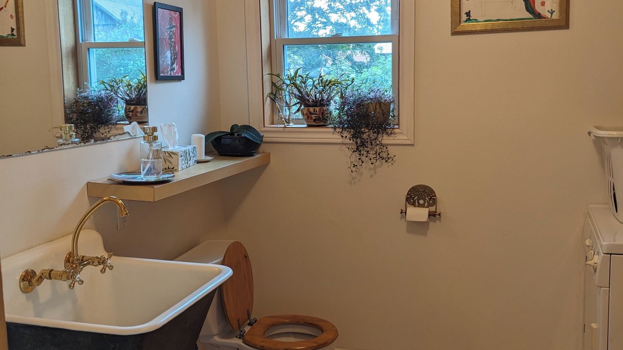 Photo of Bathroom in Grey Highlands