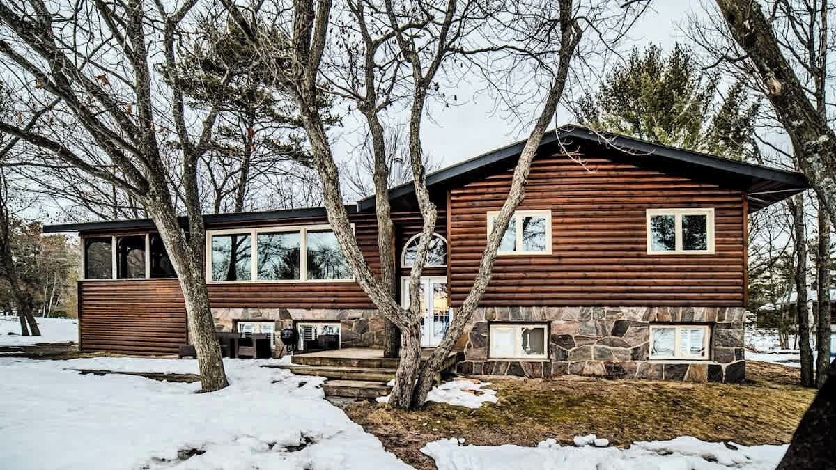Photo of Outdoor in Carling