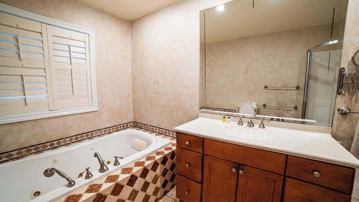 Photo of Bathroom in Carling
