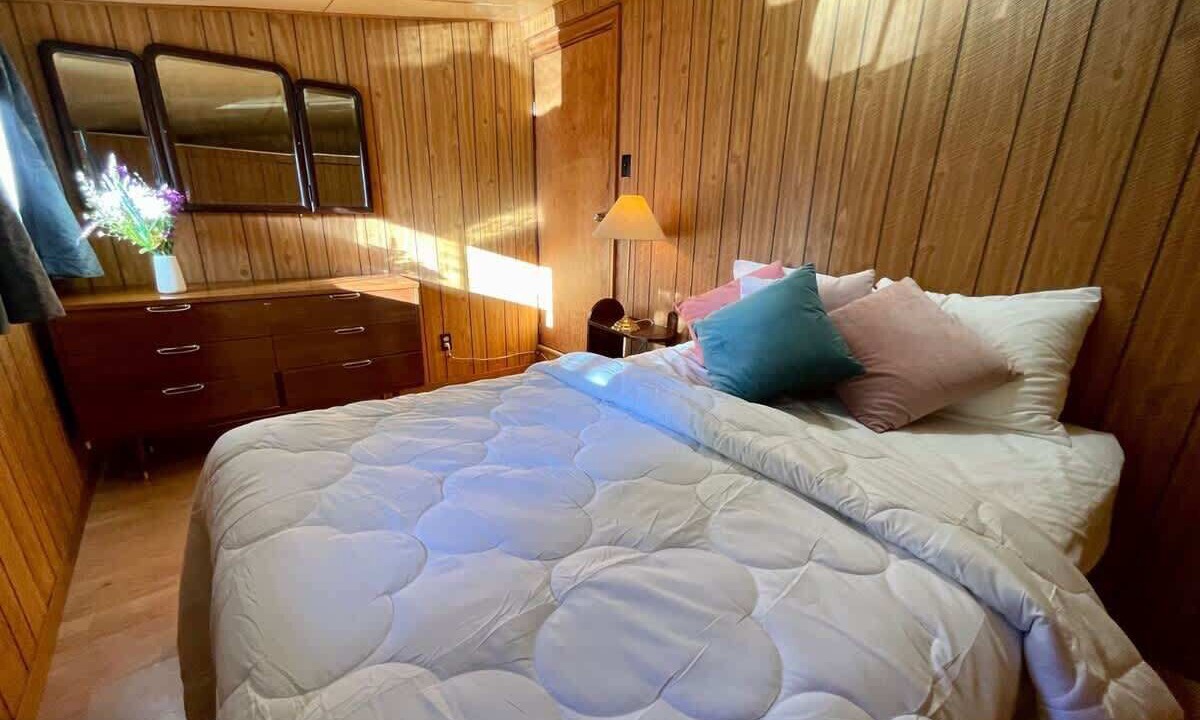 Photo of Bedroom in Rosedale