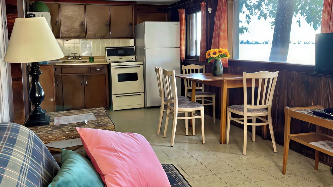 Photo of Livingroom in Rosedale