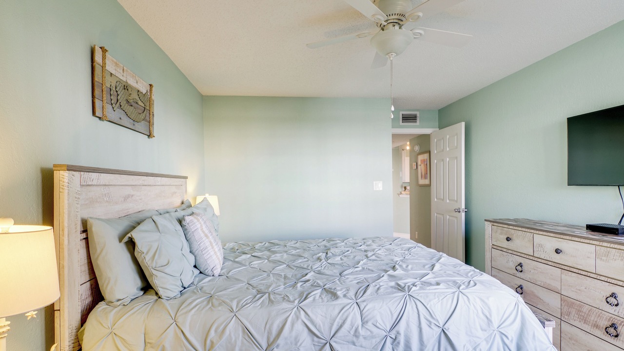 Photo of Bedroom in Ocean Side Village