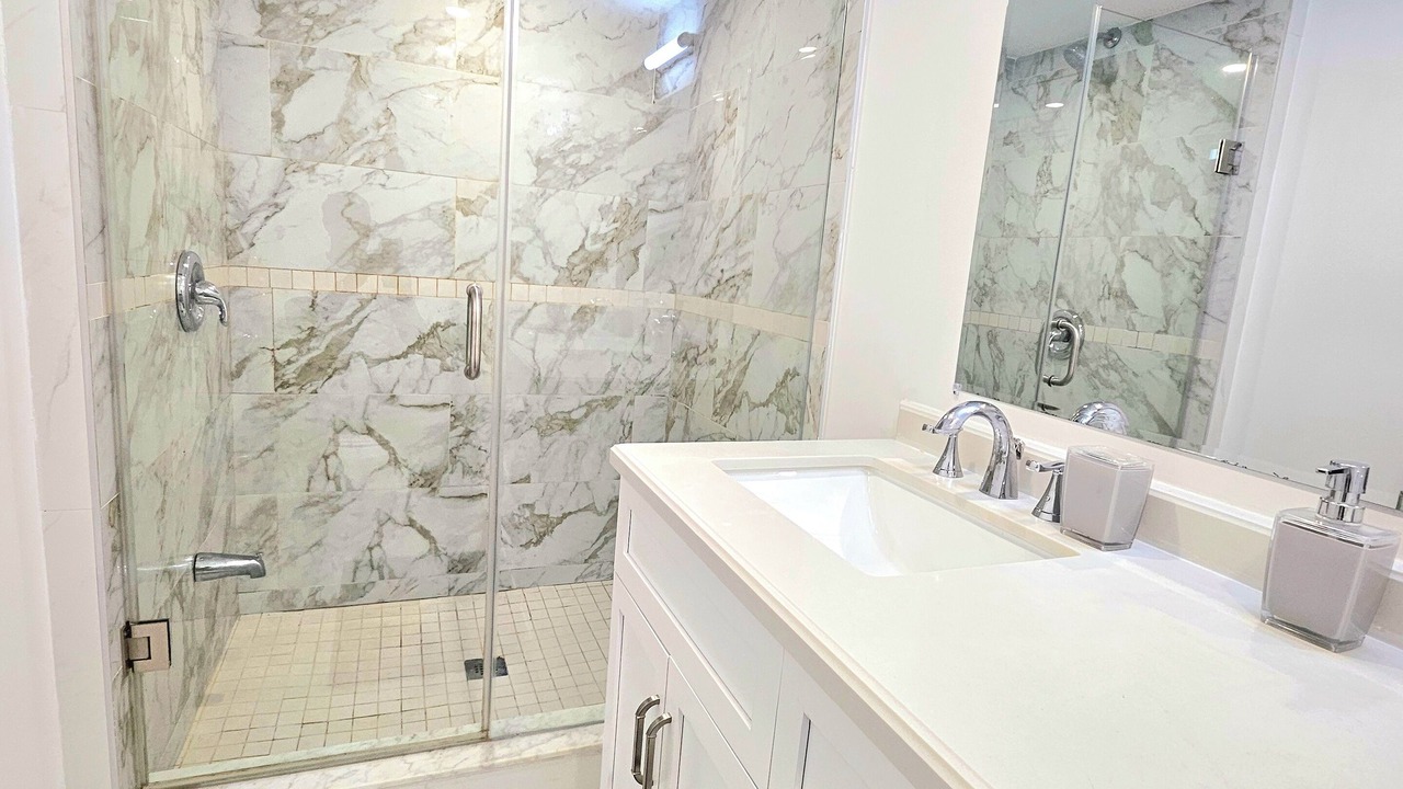 Photo of Bathroom in Thornhill