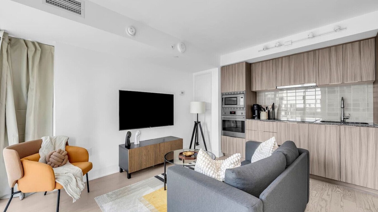 Photo of Livingroom in Bay Cloverhill