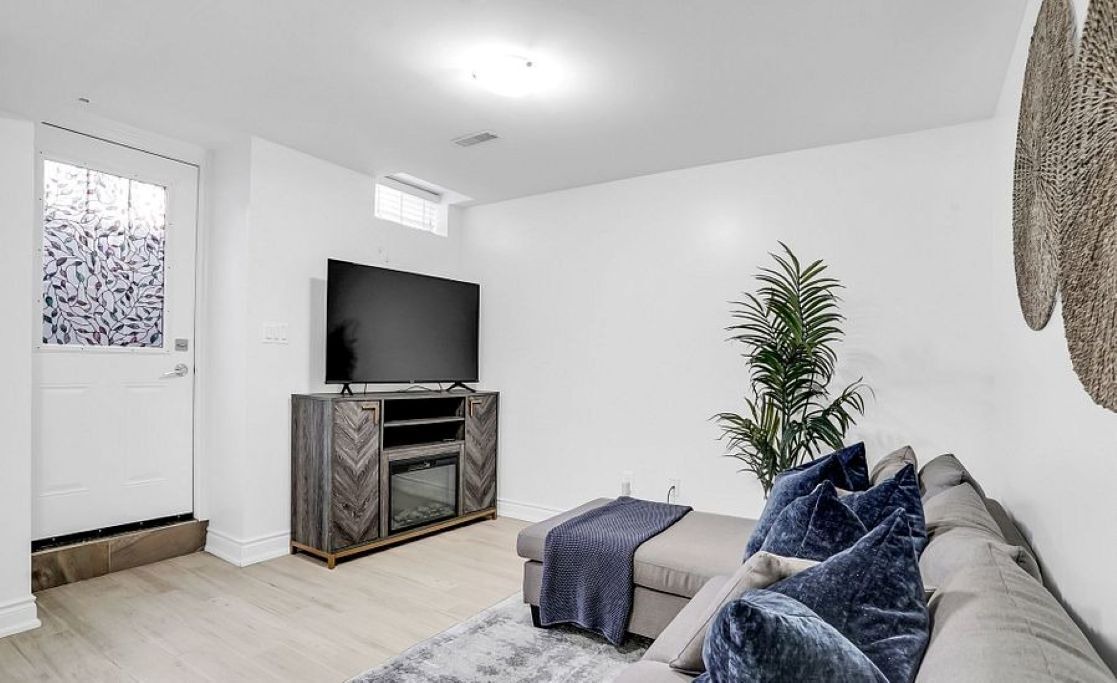 Photo of Livingroom in Brampton