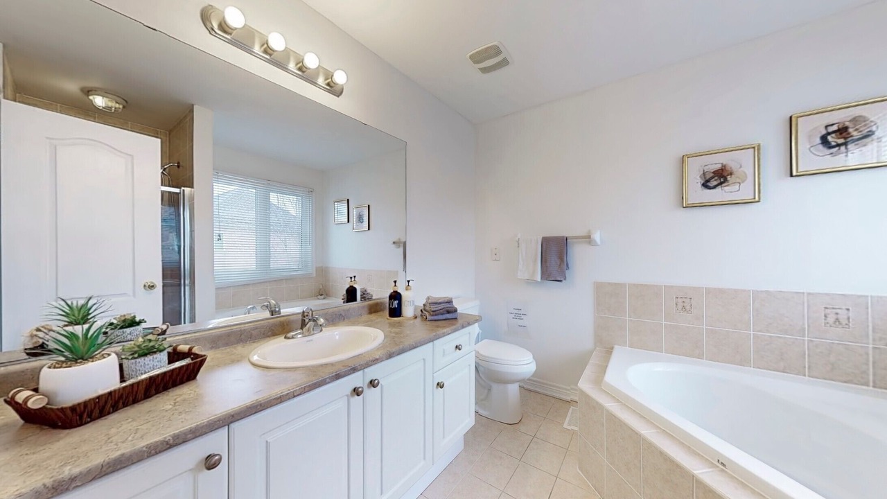 Photo of Bathroom in Brampton