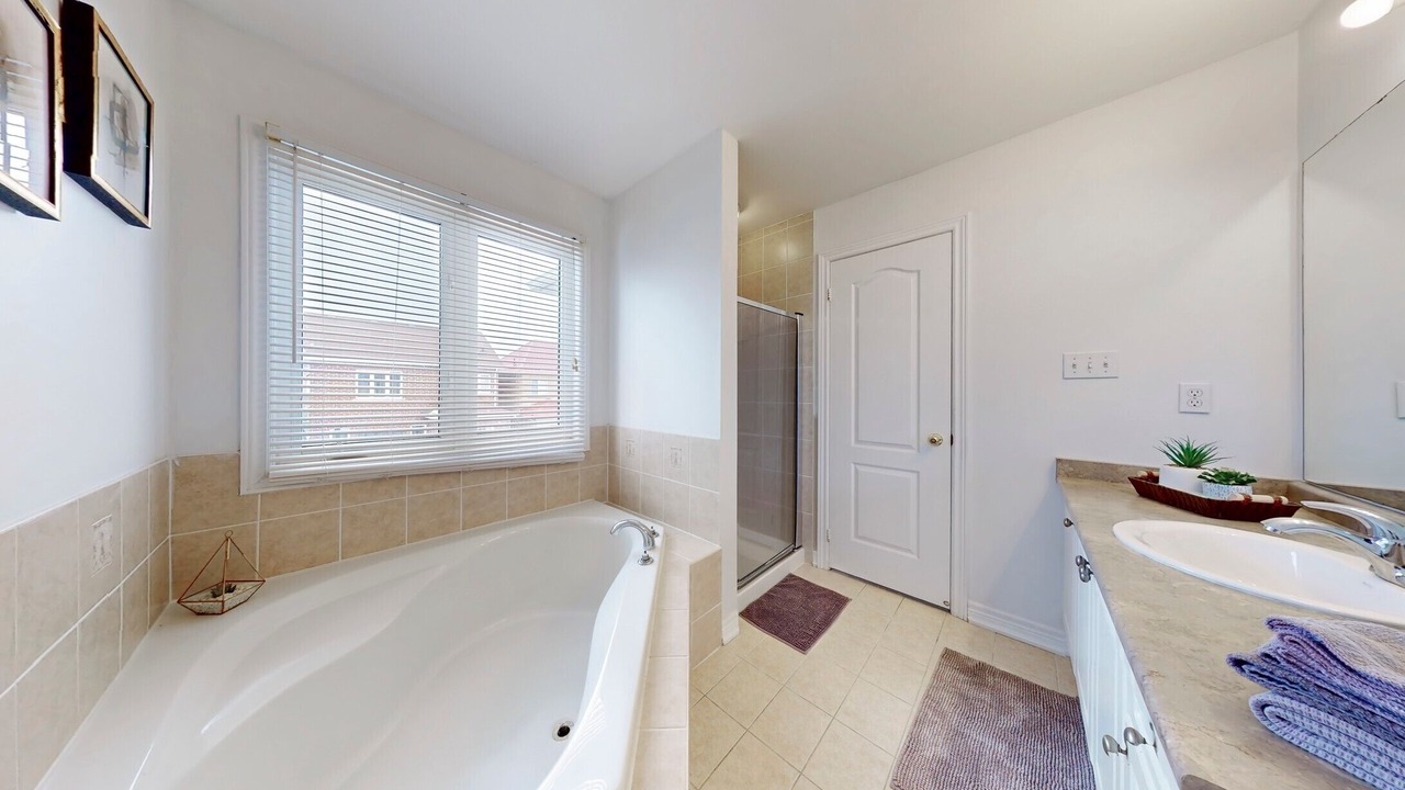 Photo of Bathroom in Brampton