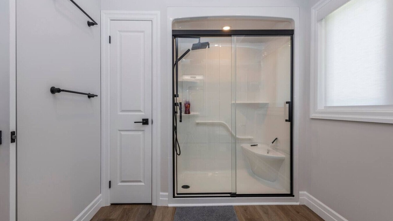 Photo of Bathroom in Georgian Bay