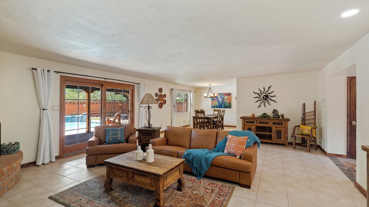 Photo of Livingroom in Tubac