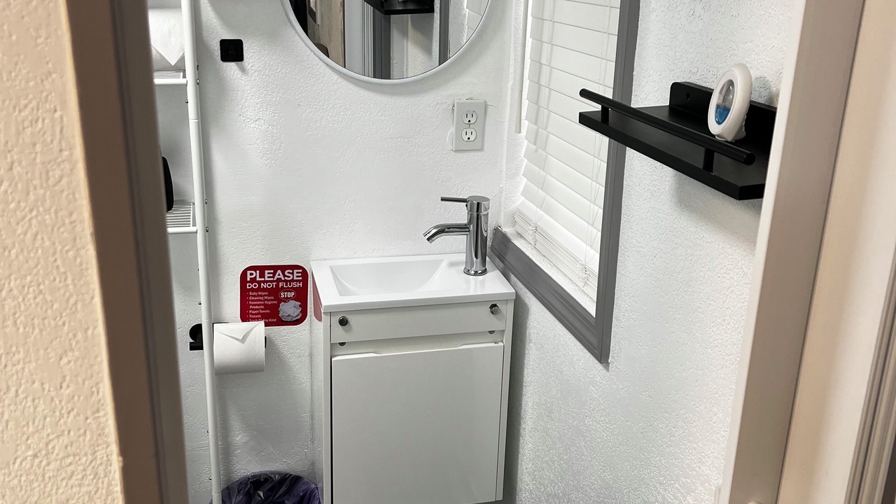 Photo of Bathroom in Poinciana