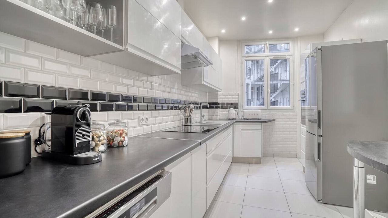 Photo of Kitchen in Quartier du Gros-Caillou