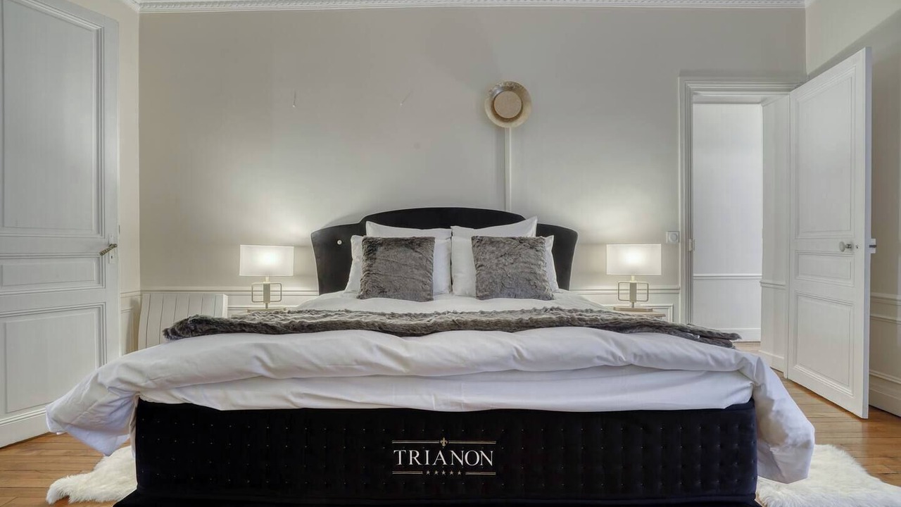 Photo of Bedroom in Quartier du Gros-Caillou