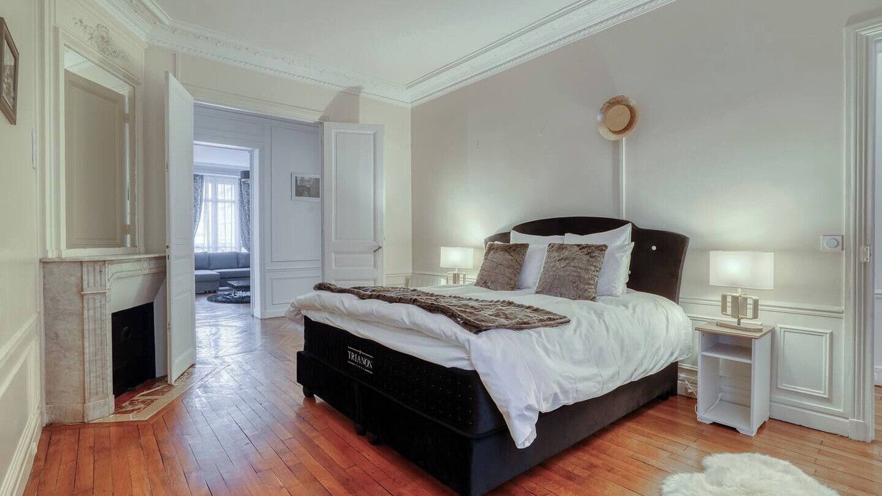 Photo of Bedroom in Quartier du Gros-Caillou