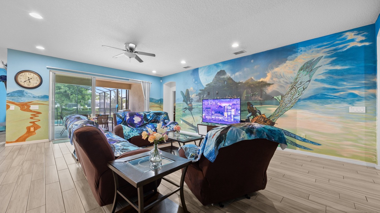 Photo of Livingroom in Davenport