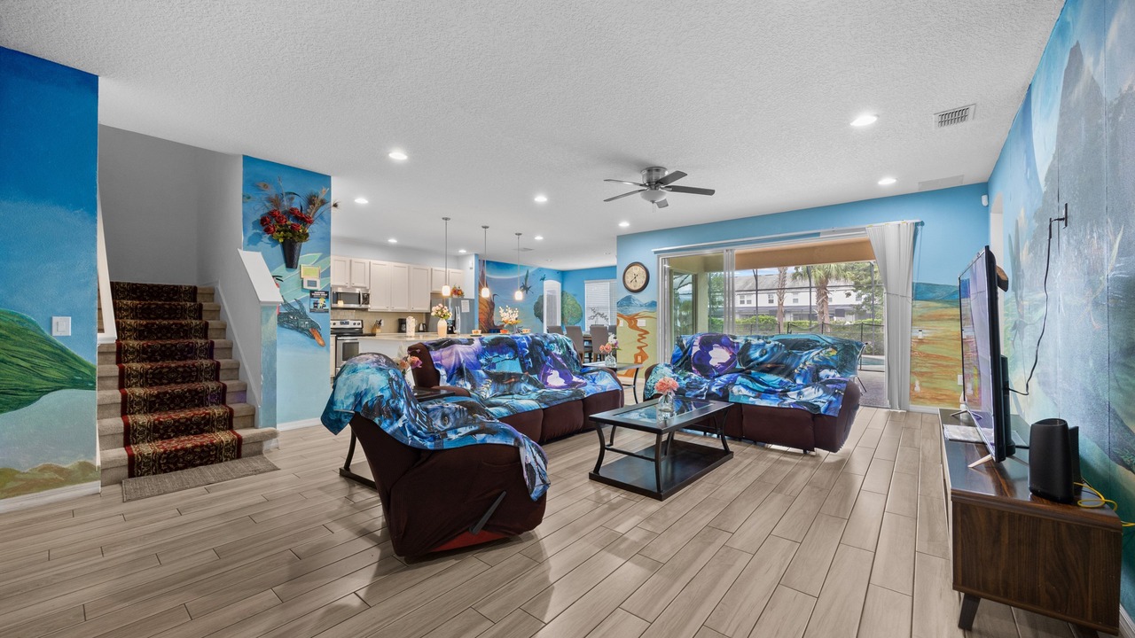 Photo of Livingroom in Davenport