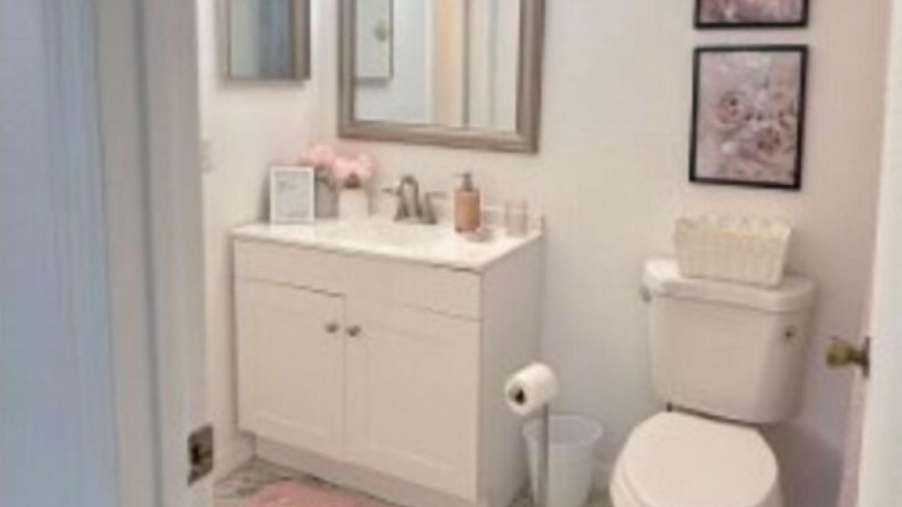 Photo of Bathroom in Lake Frederica