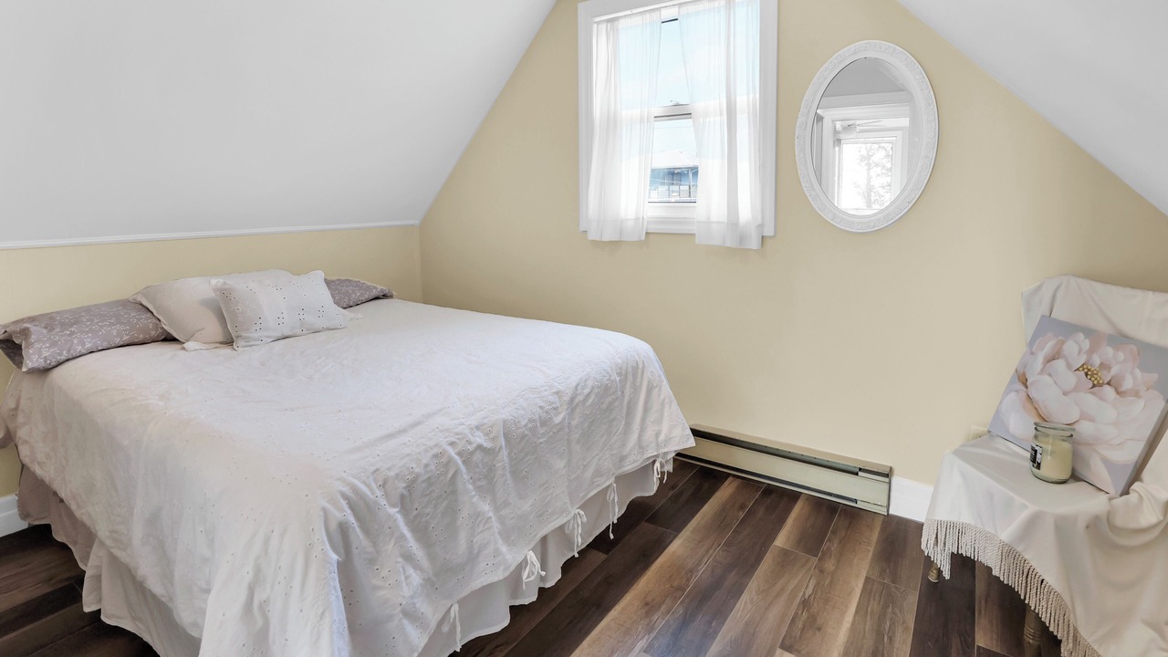 Photo of Bedroom in Central Huron