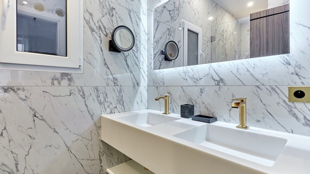Photo of Bathroom in Paris City Center