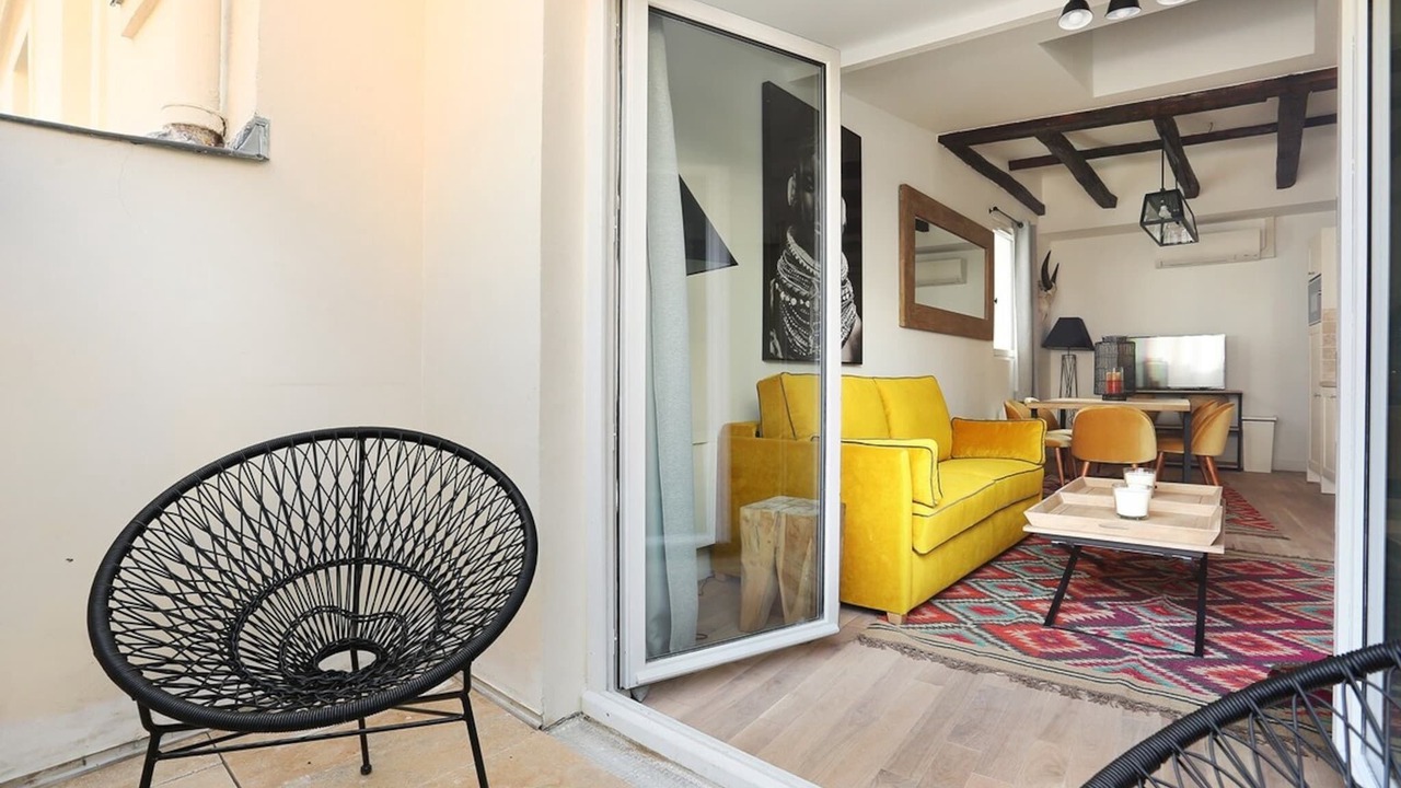 Photo of Livingroom in Strasbourg -Saint-Denis
