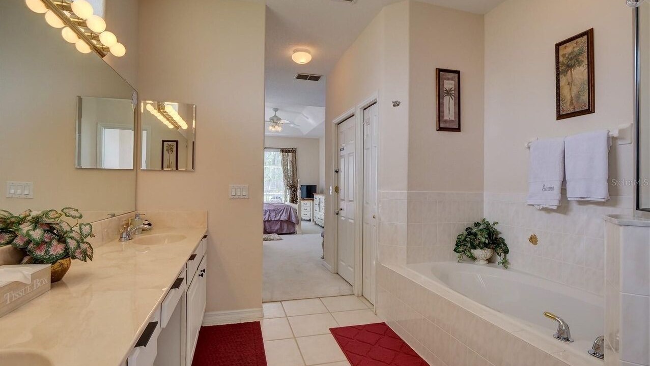 Photo of Bathroom in Ridgewood Lakes