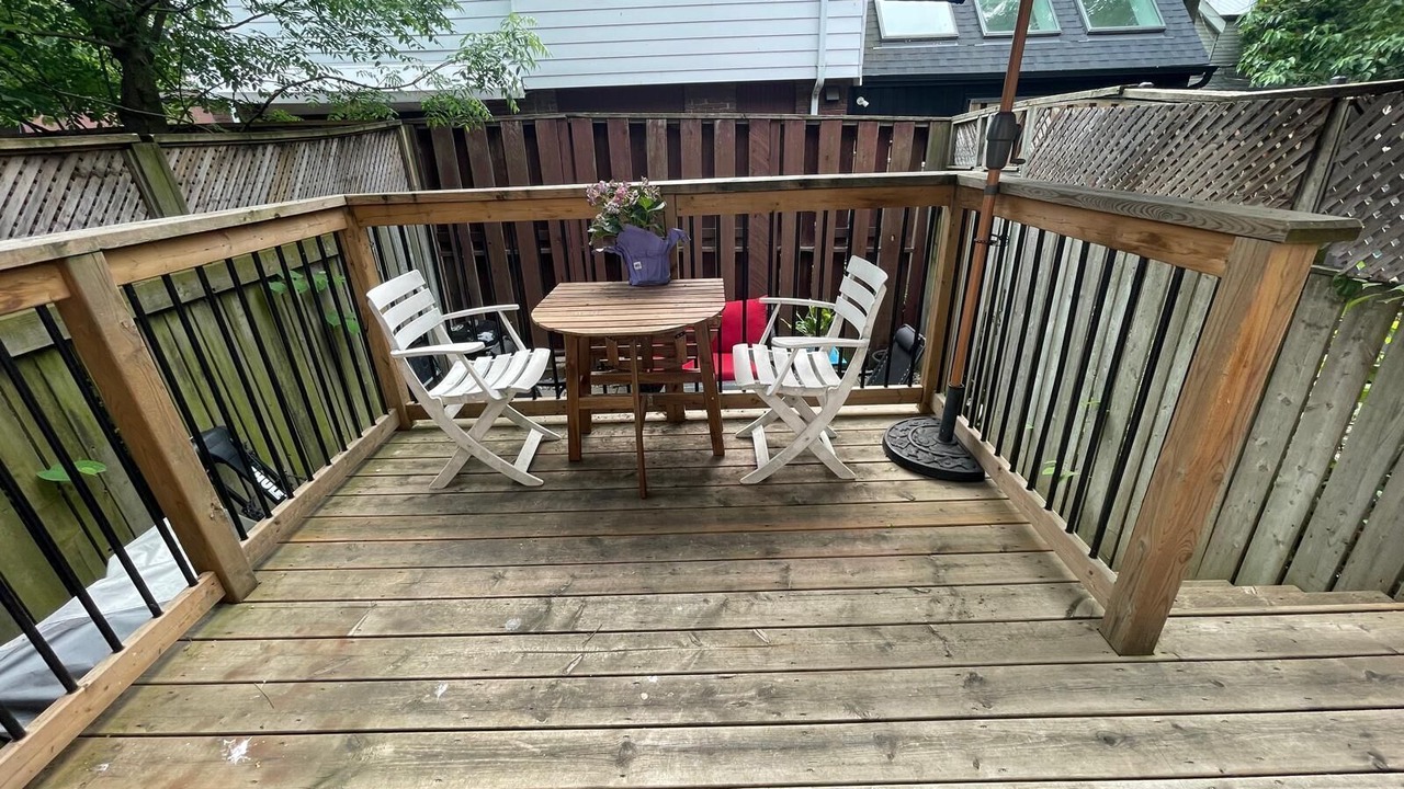 Photo of Outdoor in Parkdale