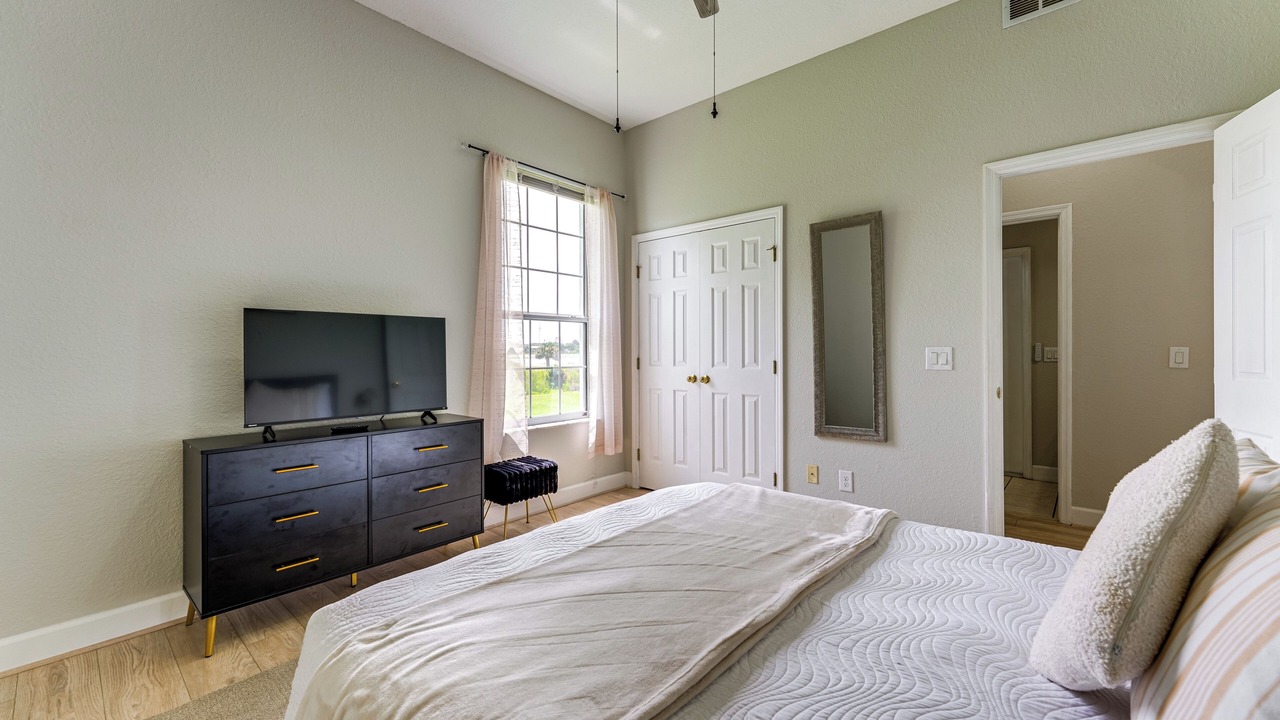 Photo of Bedroom in Haines City
