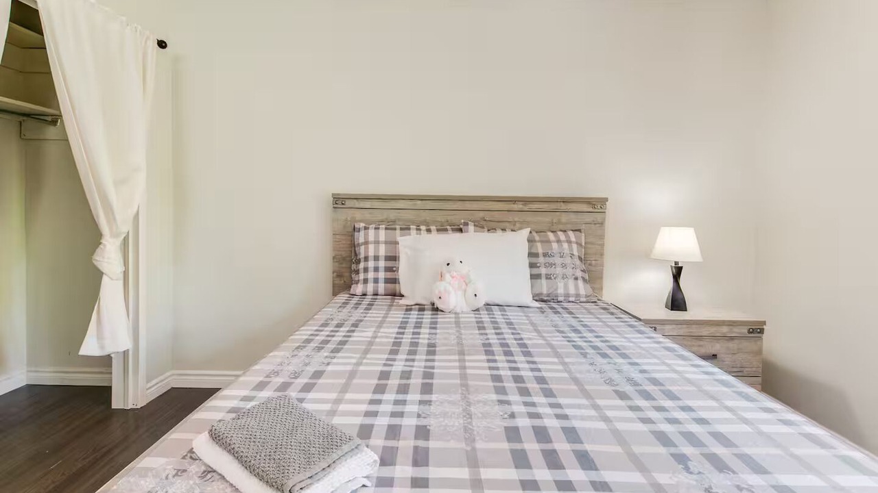 Photo of Bedroom in Georgina