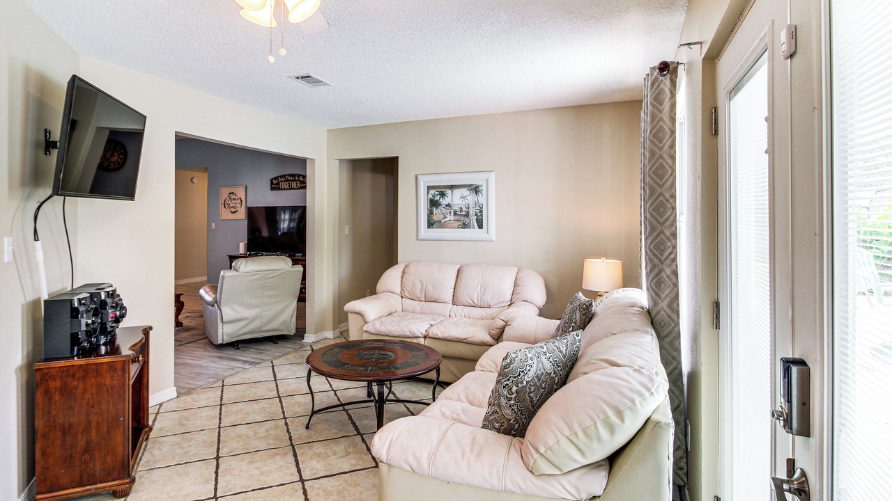 Photo of Bedroom in Ono Island
