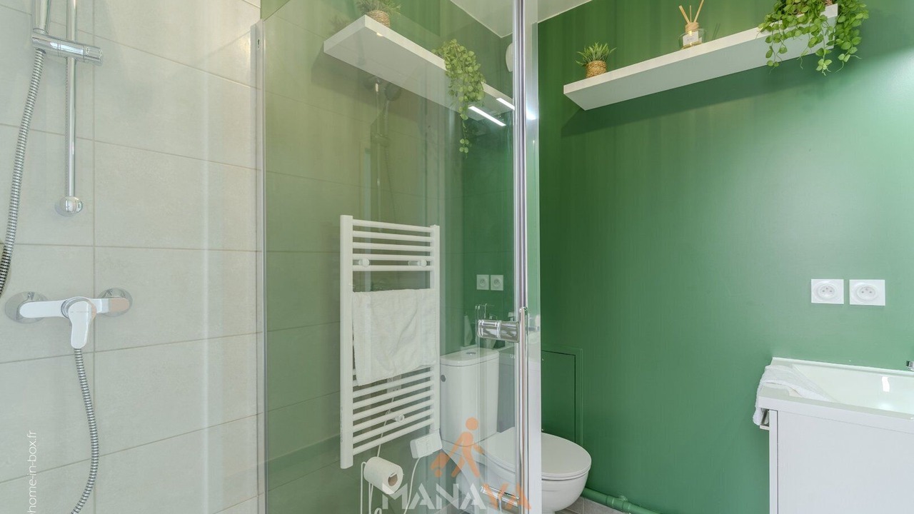 Photo of Bathroom in Serris