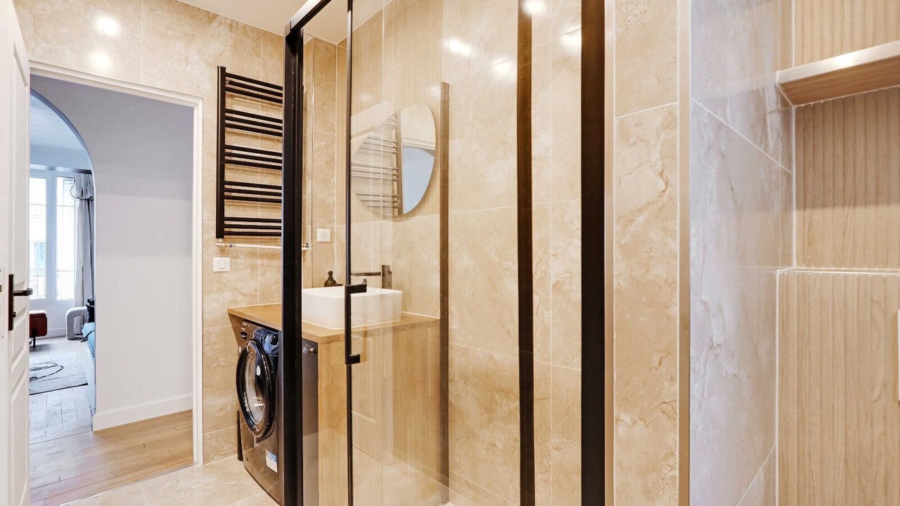 Photo of Bathroom in Saint-Mande