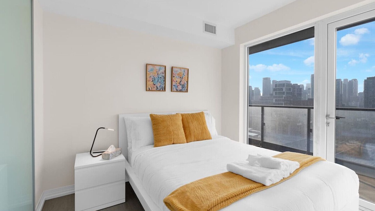 Photo of Bedroom in Church and Wellesley