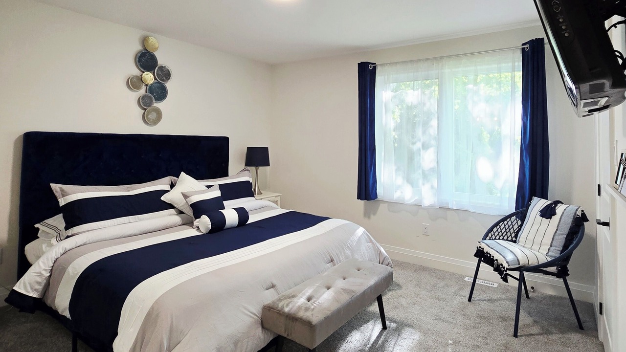 Photo of Bedroom in Port Stanley