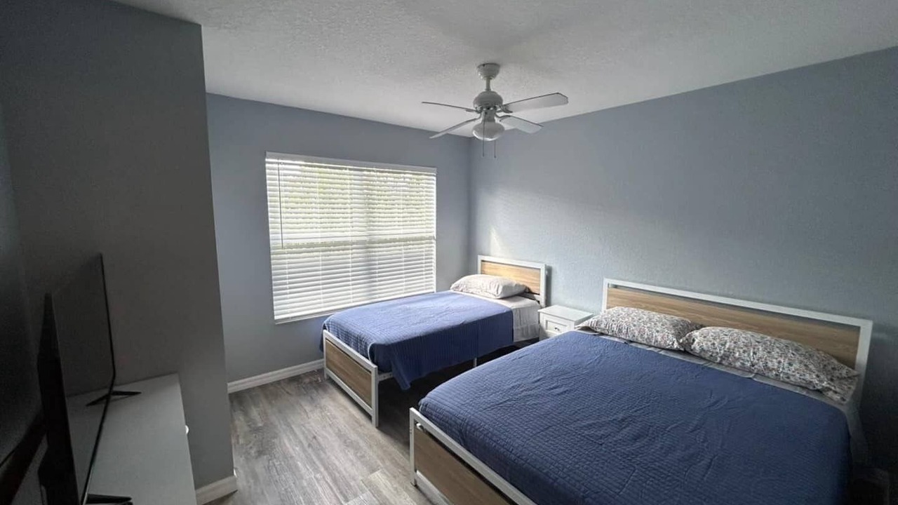 Photo of Bedroom in Venetian Bay Villages