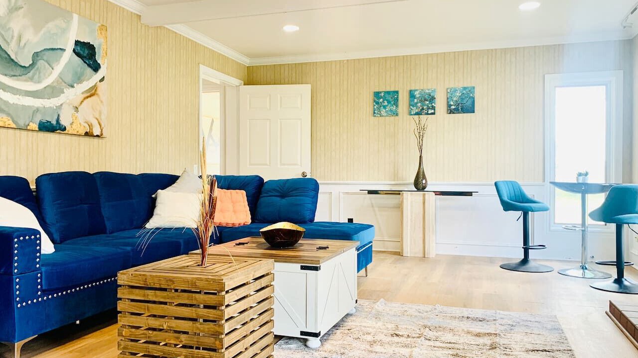 Photo of Livingroom in Richmond Hill