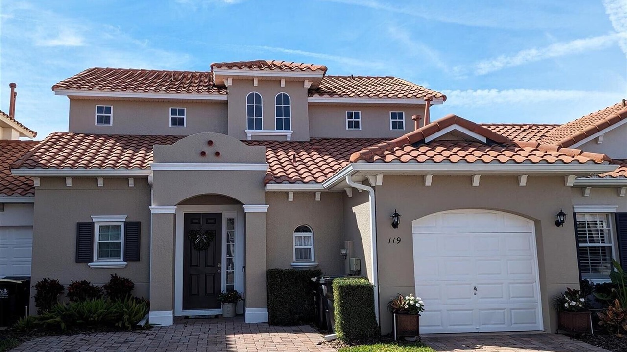 Photo of Outdoor in Lake Davenport Estates