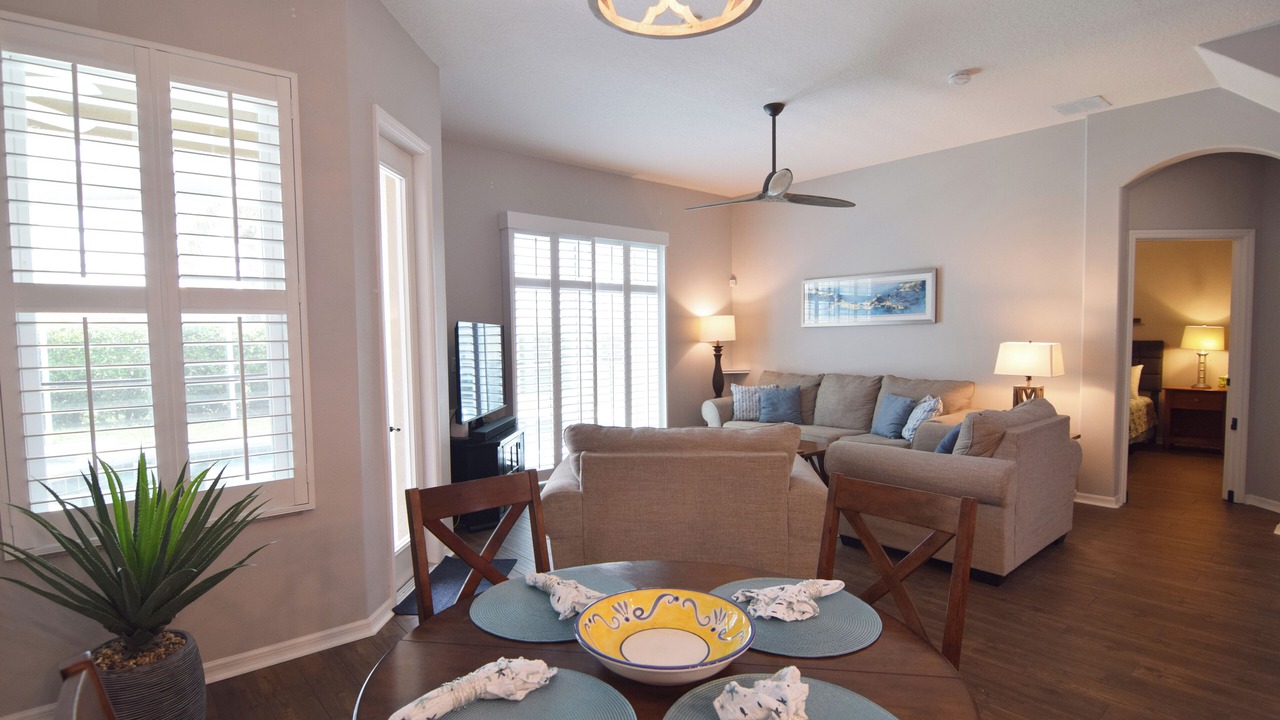 Photo of Livingroom in Lake Davenport Estates