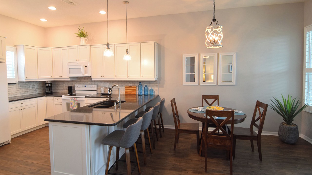 Photo of Kitchen in Lake Davenport Estates