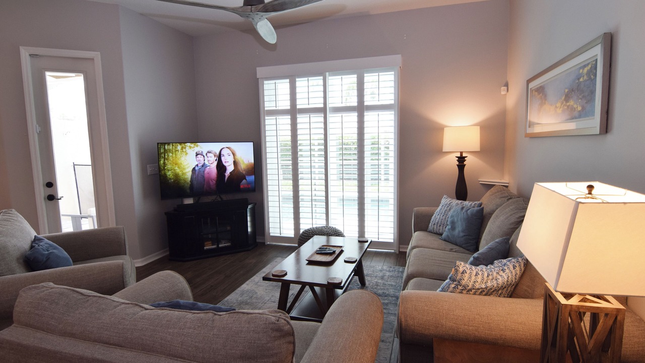 Photo of Livingroom in Lake Davenport Estates