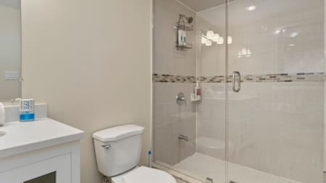 Photo of Bathroom in Central Erin Mills