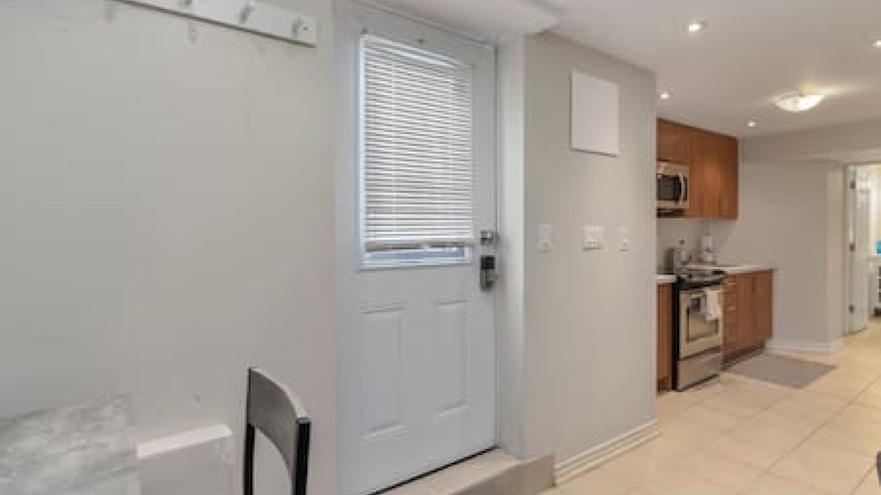 Photo of Kitchen in Central Erin Mills