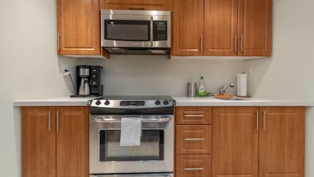 Photo of Kitchen in Central Erin Mills