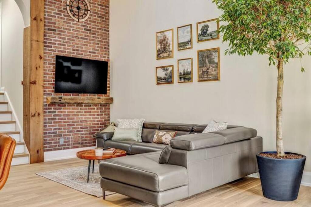 Photo of Livingroom in Rathwood